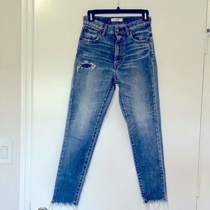 Moussy- Hammond slim jeans. Size 26, high rise, light-mid blue denim 👖😍🎉✨